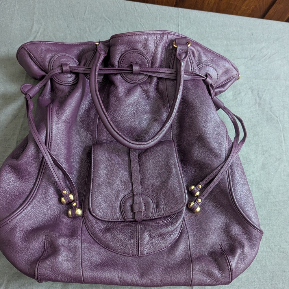 Isaac Mizrahi Purple Shoulder Bag with Slouchy Design - Picture 2 of 11